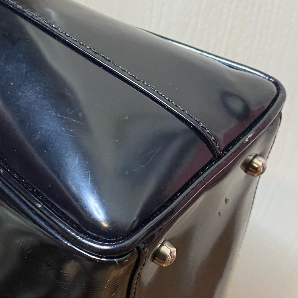 90s vtg Gucci x Tom Ford • Black Patent Leather Bowler w Strap - Picture 8 of 15